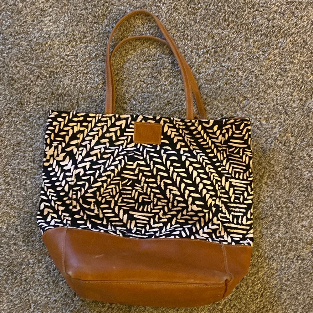 Sseko bucket tote